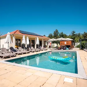 Vsg - Relaxing Apartments, 200m From The Sea, With Pool, Sauna & Jacuzzi Klimno